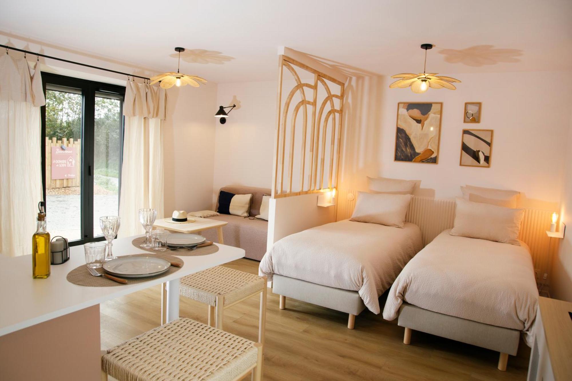 Le Domaine De Soani - Piscine Interieure, Jacuzzis & Sauna Adult Only Saint-Evarzec Exterior photo